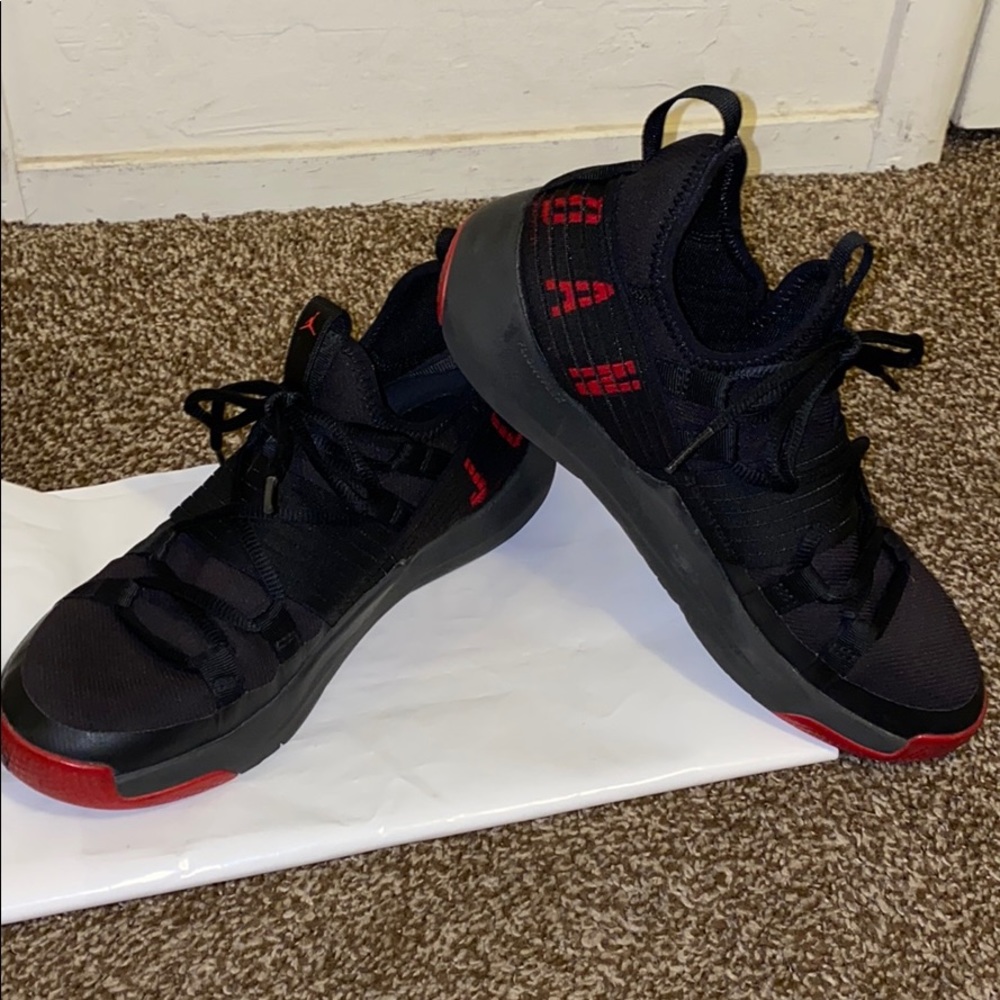 Air Jordan Trainer Pro Boys Youth size 6